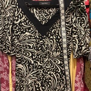 Karen Kane Black and White Graphic Ruffled Blouse